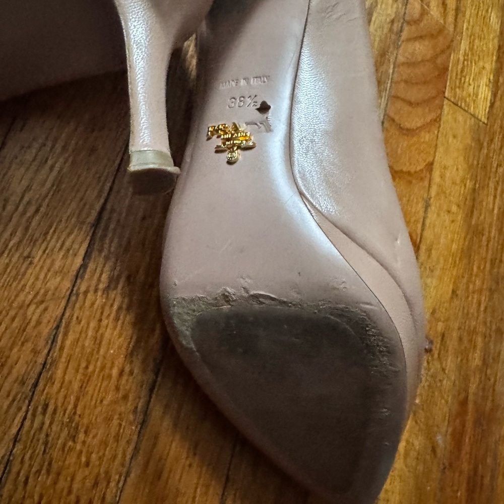 Prada Nude Platform pointy toe Heels - Picture 7 of 7